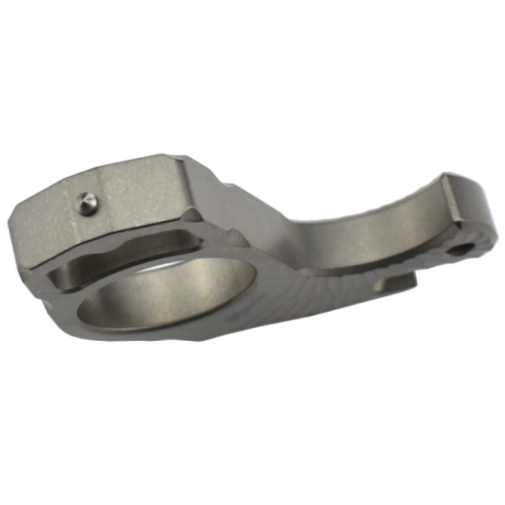Max Knives TIKNU3 — Outil d'impact titane naturel, pointe carbure — vue 2