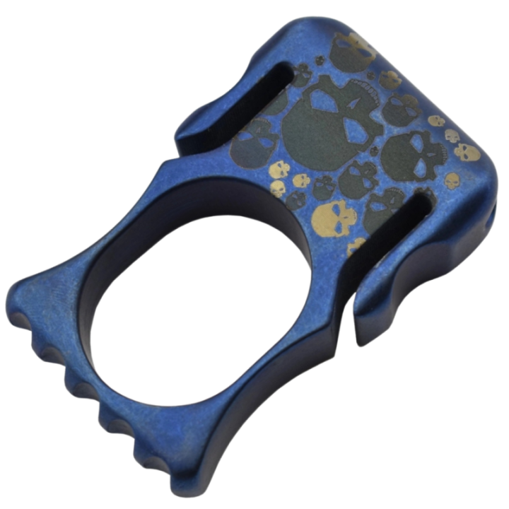 Max Knives TINKNU9SK — Pièce de poche titane anodisé, motif skull — vue 2