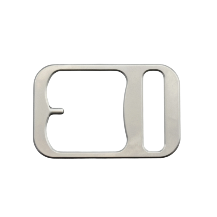 Max Knives FP2402C — Titanium buckle with adjustable 130 cm leather belt — view 2