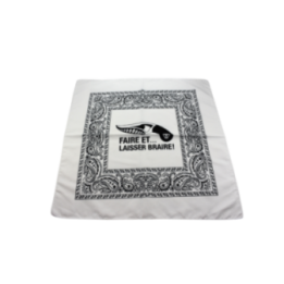 Max Knives FPBB — White polyester bandana, 55 x 55 cm karambit print
