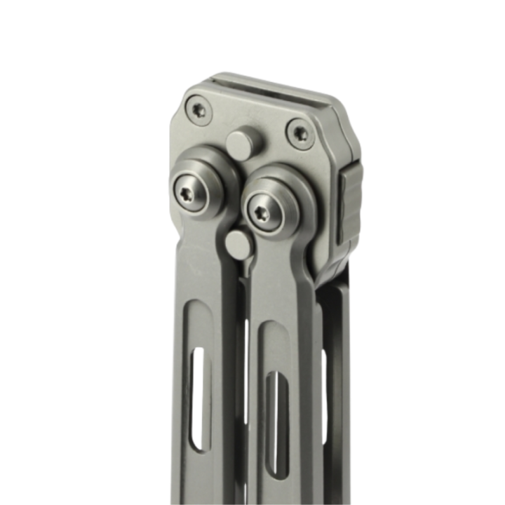 Max Knives MK136 — Grand couteau papillon à lames interchangeables — vue 7